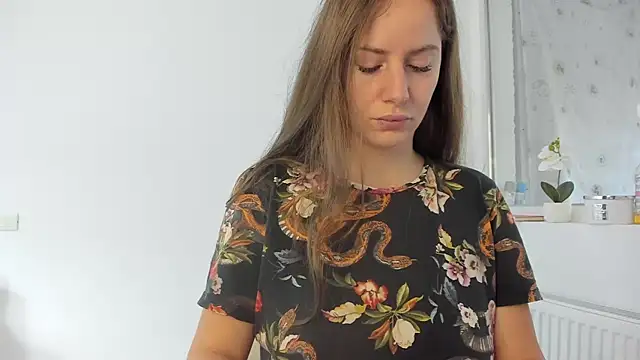 Snapshot of DiamondKay chatting on November 19, 8:47 am DiamondKay online show from November 19, 8:47 am