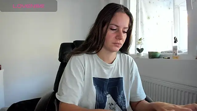 Snapshot of DiamondKay chatting on October 17, 6:17 am DiamondKay online show from October 17, 6:17 am