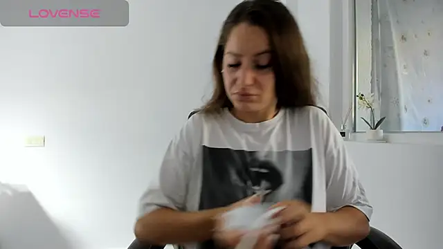 Snapshot of DiamondKay chatting on September 19, 6:28 am DiamondKay online show from September 19, 6:28 am