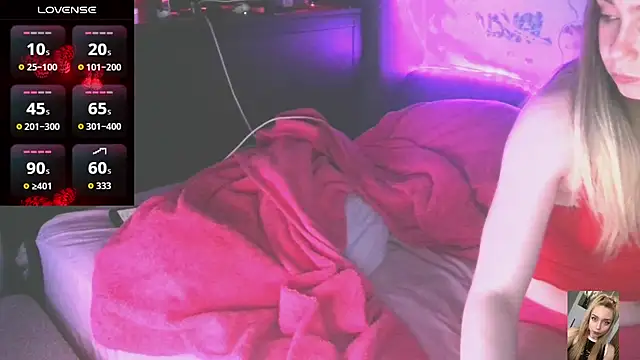 Blondiewithanass online show from March 20, 6:53 pm