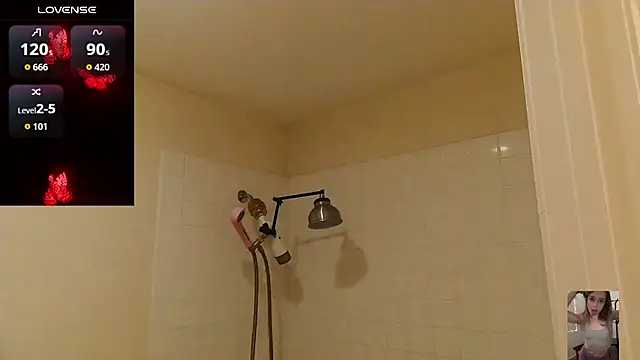 Blondiewithanass online show from June 4, 5:01 am