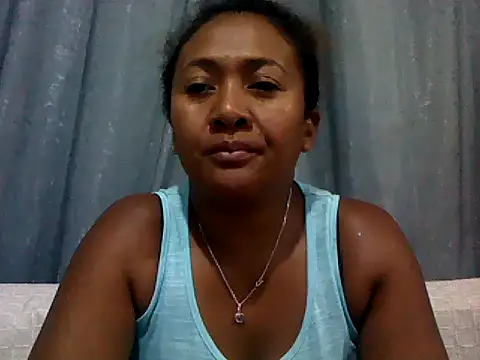 Snapshot of sexyladii chatting on May 27, 4:14 pm sexyladii online show from May 27, 4:14 pm