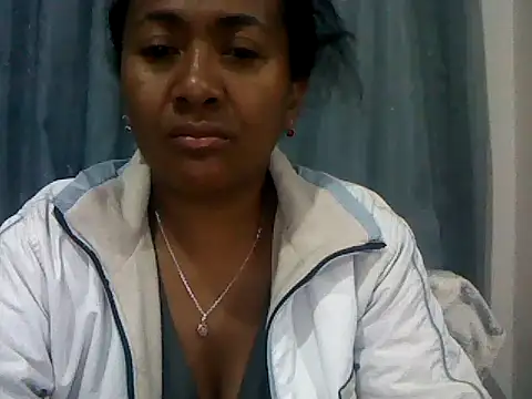 Snapshot of sexyladii chatting on September 24, 4:46 pm sexyladii online show from September 24, 4:46 pm