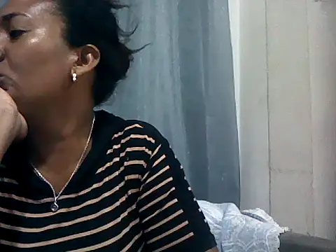 sexyladii online show from February 7, 4:59 pm