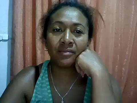 Snapshot of sexyladii chatting on February 19, 5:06 pm sexyladii online show from February 19, 5:06 pm