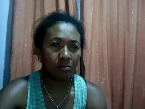 Snapshot of sexyladii chatting on February 20, 4:47 pm sexyladii online show from February 20, 4:47 pm