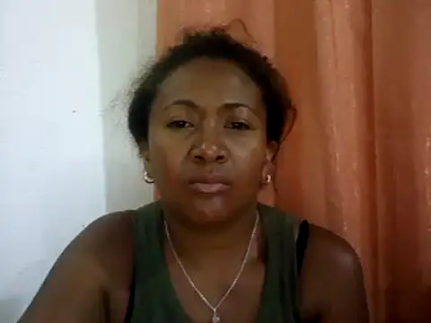 Snapshot of sexyladii chatting on February 4, 4:39 pm sexyladii online show from February 4, 4:39 pm