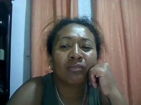 Snapshot of sexyladii chatting on February 10, 4:36 pm sexyladii online show from February 10, 4:36 pm