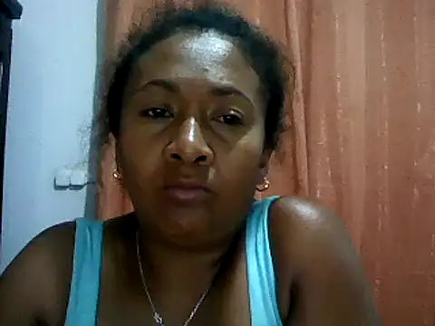 Snapshot of sexyladii chatting on February 23, 7:49 pm sexyladii online show from February 23, 7:49 pm