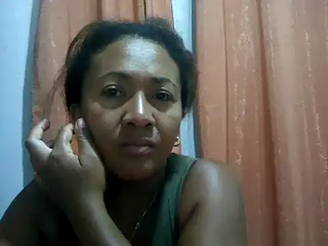 Snapshot of sexyladii chatting on March 6, 5:00 pm sexyladii online show from March 6, 5:00 pm