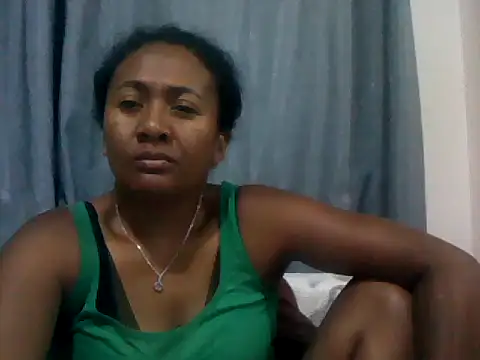 Snapshot of sexyladii chatting on October 10, 5:03 pm sexyladii online show from October 10, 5:03 pm