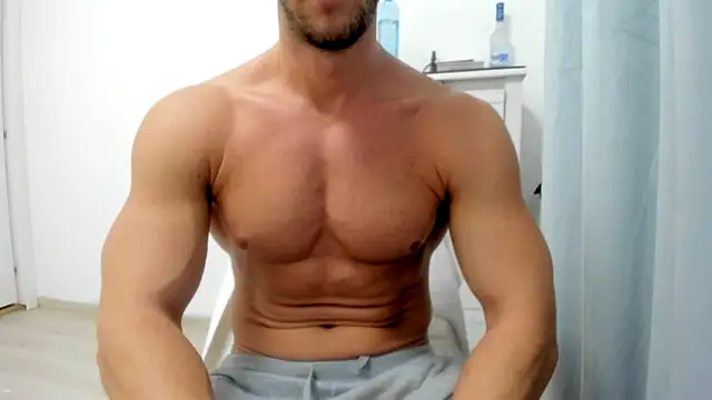 woolfiie online show from November 18, 9:40 pm