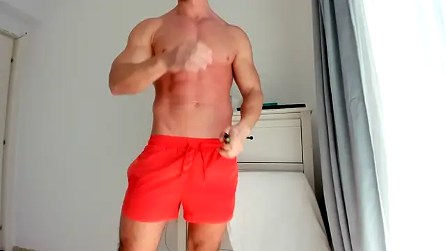 woolfiie online show from April 19, 7:20 am