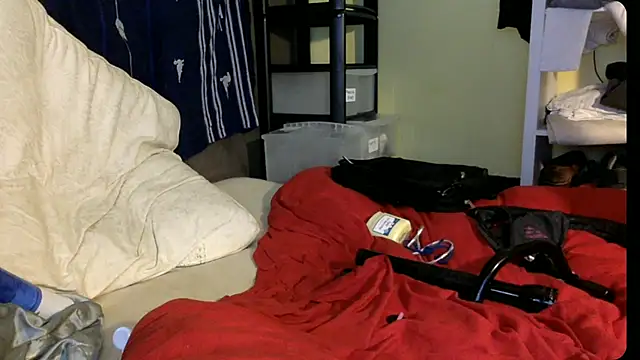 londonfuckwhore online show from November 15, 3:21 am