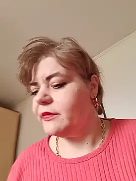 Snapshot of cindybbwsquirt chatting on March 11, 11:55 am cindybbwsquirt online show from March 11, 11:55 am