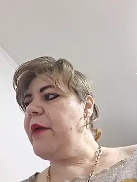 Snapshot of cindybbwsquirt chatting on March 18, 5:12 am cindybbwsquirt online show from March 18, 5:12 am