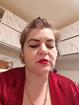 Snapshot of cindybbwsquirt chatting on February 25, 10:15 am cindybbwsquirt online show from February 25, 10:15 am