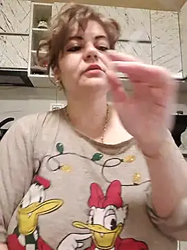 Snapshot of cindybbwsquirt chatting on March 18, 12:17 pm cindybbwsquirt online show from March 18, 12:17 pm