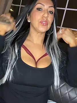 LittleMissEeve online show from February 18, 1:36 am