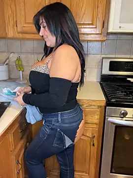 LittleMissEeve online show from April 12, 12:14 am