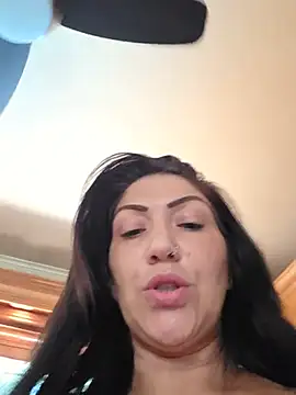 Snapshot of LittleMissEeve chatting on July 8, 4:07 pm LittleMissEeve online show from July 8, 4:07 pm