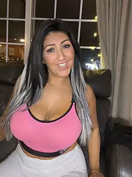 LittleMissEeve online show from February 19, 1:13 am