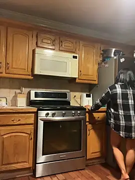 LittleMissEeve online show from March 7, 1:12 am