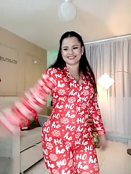 missvale online show from December 24, 8:16 pm