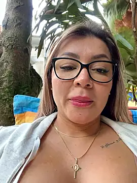 DIANITA 1988 online show from March 13, 6:24 pm