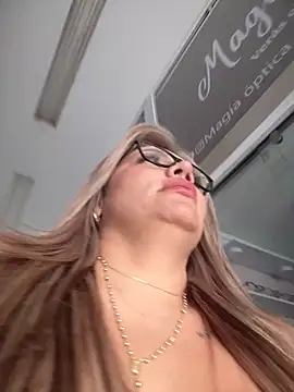 Snapshot of DIANITA_1988 chatting on September 13, 1:11 pm DIANITA 1988 online show from September 13, 1:11 pm