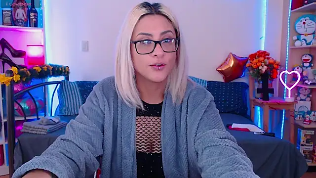 Annie p online show from November 15, 10:03 pm