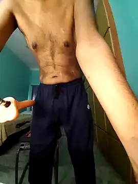 Snapshot of hornyindianmale82 chatting on January 7, 10:33 am hornyindianmale82 online show from January 7, 10:33 am