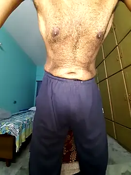 Snapshot of hornyindianmale82 chatting on June 12, 11:52 am hornyindianmale82 online show from June 12, 11:52 am
