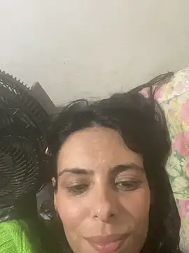 Snapshot of Sarah-safada chatting on May 24, 11:04 pm Sarah-safada online show from May 24, 11:04 pm