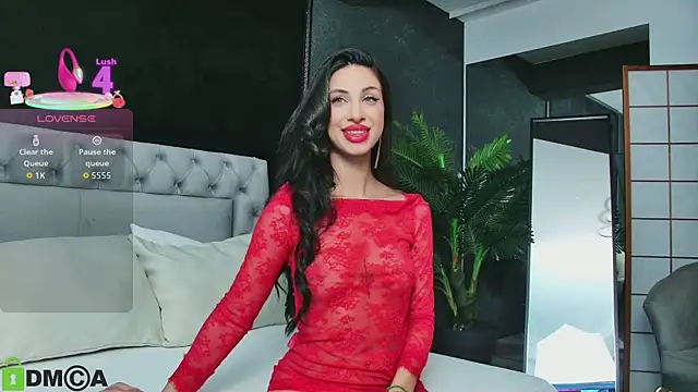 Snapshot of MeganHopeX chatting on September 28, 3:46 am MeganHopeX online show from September 28, 3:46 am