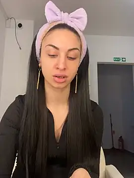 Snapshot of MeganHopeX chatting on January 31, 7:29 am MeganHopeX online show from January 31, 7:29 am