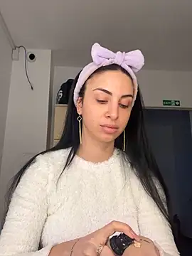 Snapshot of MeganHopeX chatting on January 23, 6:49 am MeganHopeX online show from January 23, 6:49 am