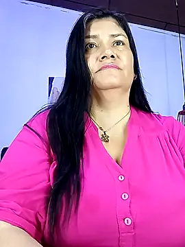 Snapshot of salomexlove_20 chatting on September 16, 1:01 pm salomexlove 20 online show from September 16, 1:01 pm