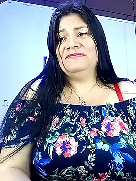 Snapshot of salomexlove_20 chatting on September 12, 1:11 pm salomexlove 20 online show from September 12, 1:11 pm