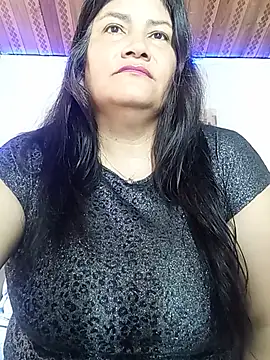 Snapshot of salomexlove_20 chatting on May 30, 1:50 pm salomexlove 20 online show from May 30, 1:50 pm