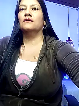 salomexlove 20 online show from November 9, 11:47 am