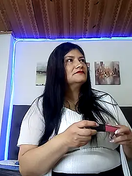 Snapshot of salomexlove_20 chatting on April 22, 12:56 pm salomexlove 20 online show from April 22, 12:56 pm
