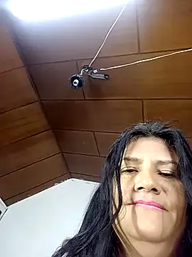 Snapshot of salomexlove_20 chatting on March 2, 12:47 pm salomexlove 20 online show from March 2, 12:47 pm
