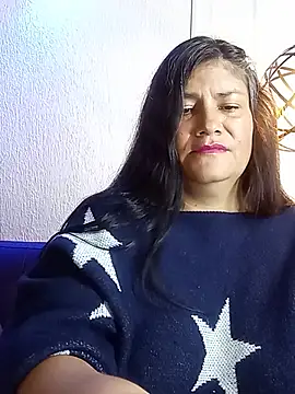 Snapshot of salomexlove_20 chatting on June 3, 2:33 pm salomexlove 20 online show from June 3, 2:33 pm