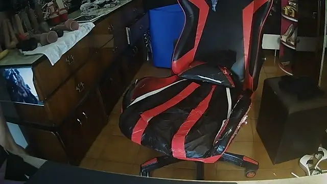 cinquantaxxx online show from April 2, 5:03 am