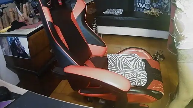 Snapshot of cinquantaxxx chatting on November 2, 6:29 am cinquantaxxx online show from November 2, 6:29 am