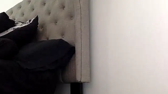 pinksugarxx online show from October 13, 5:47 pm