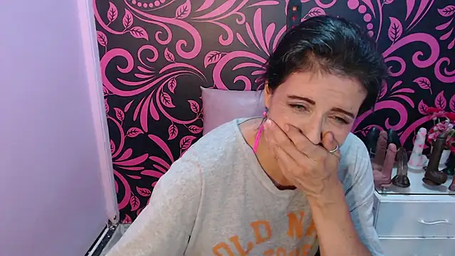 Great Pussy20 online show from February 21, 11:29 pm