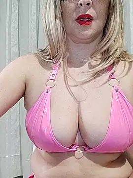 Snapshot of Vivian115 chatting on October 17, 4:31 pm Vivian115 online show from October 17, 4:31 pm