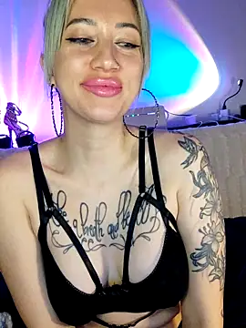 Fuck-Gina online show from November 13, 4:38 am